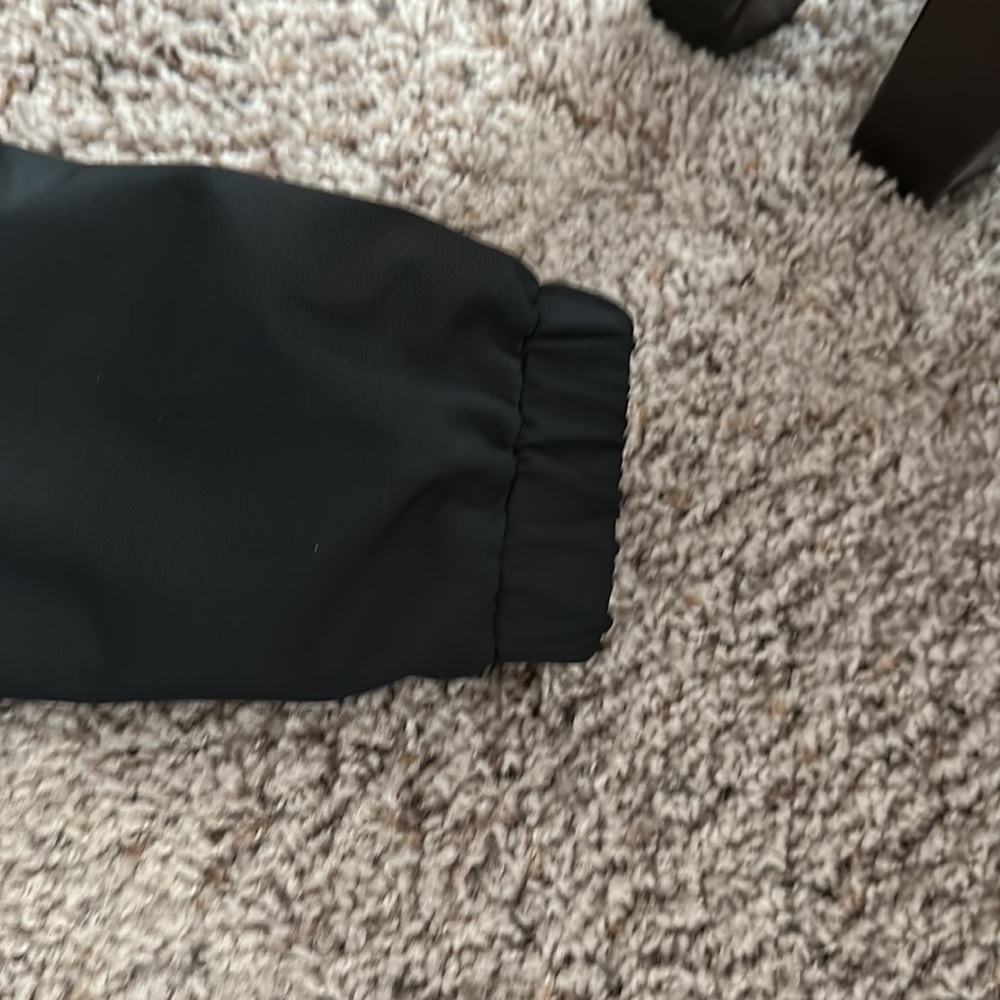 Volcom Hooded Jacket - Picture 8 of 8